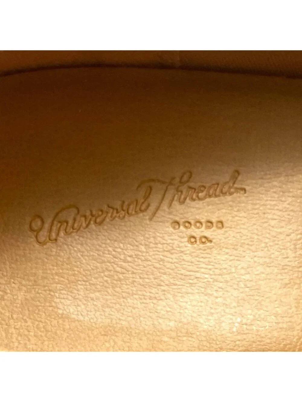 Universal Thread round toe